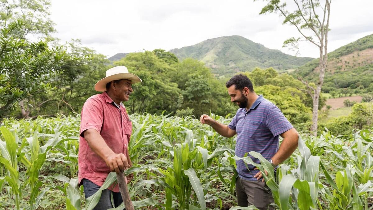 «Als Umweltökonom unterstütze ich Kleinbauern wie Don Luis Alfredo bei der Existenzsicherung.» Marco Ventriglia 