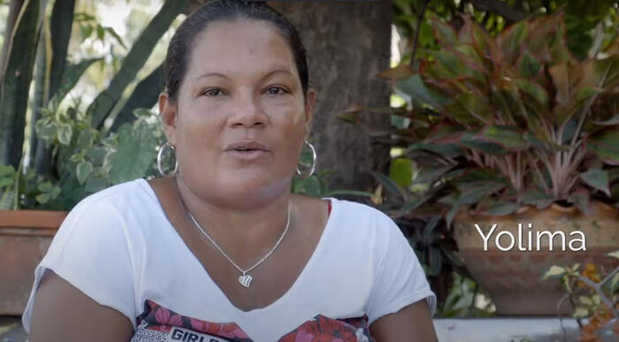 Die Dorfbewohnerin Yolima Parra leidet wie viele andere seit Jahren unter der ungelösten Situation.